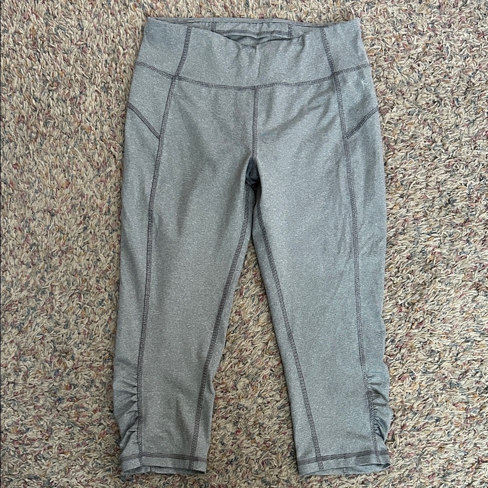 Danskin Now Gray Striped Capris